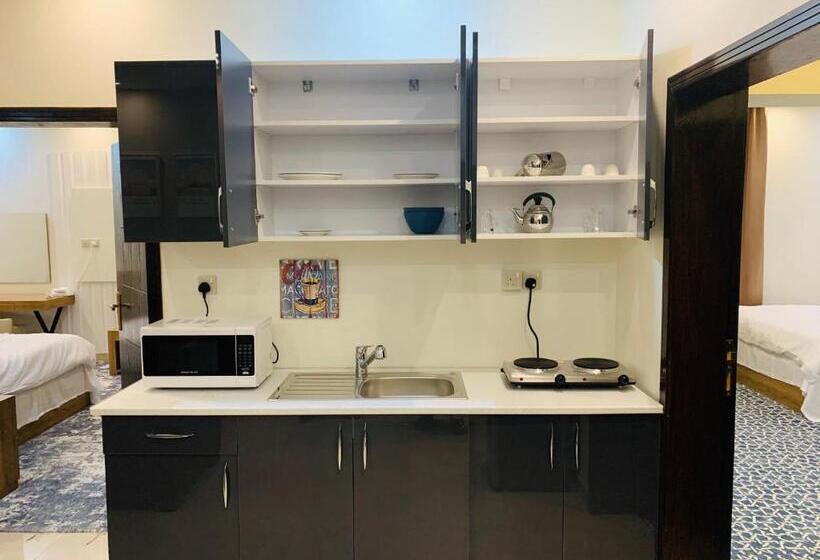 Люкс 2 Спальни, Lova Suites