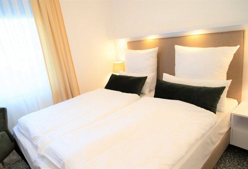 Номер Стандарт, Amplidi Hotel Hannover