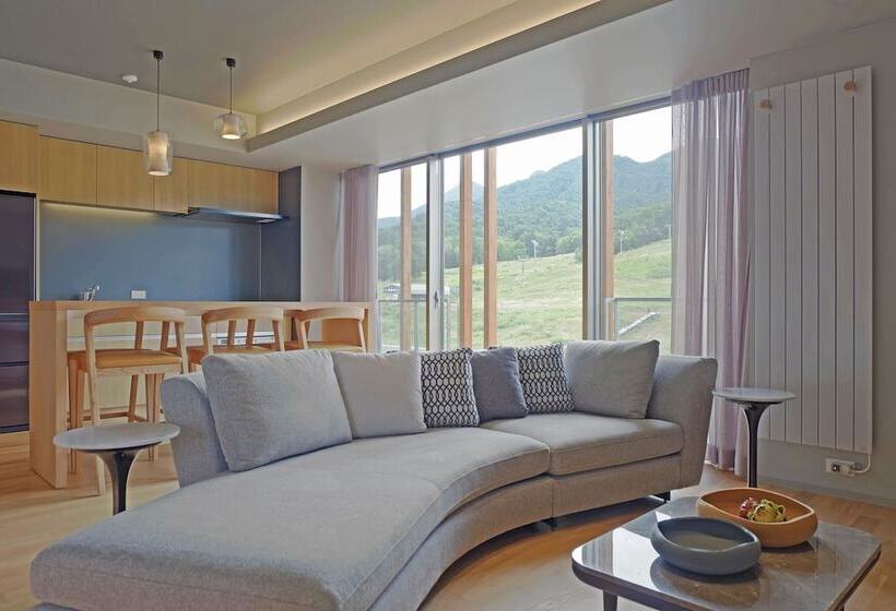 2 Bedroom Premium Apartment, Fenix Furano