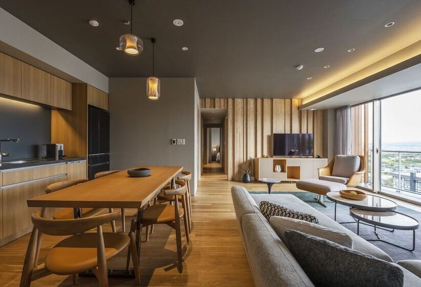 3 Bedroom Premium Apartment, Fenix Furano