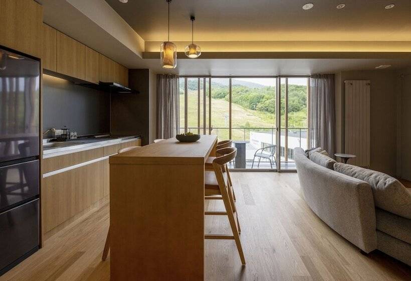 3 Bedroom Premium Apartment, Fenix Furano