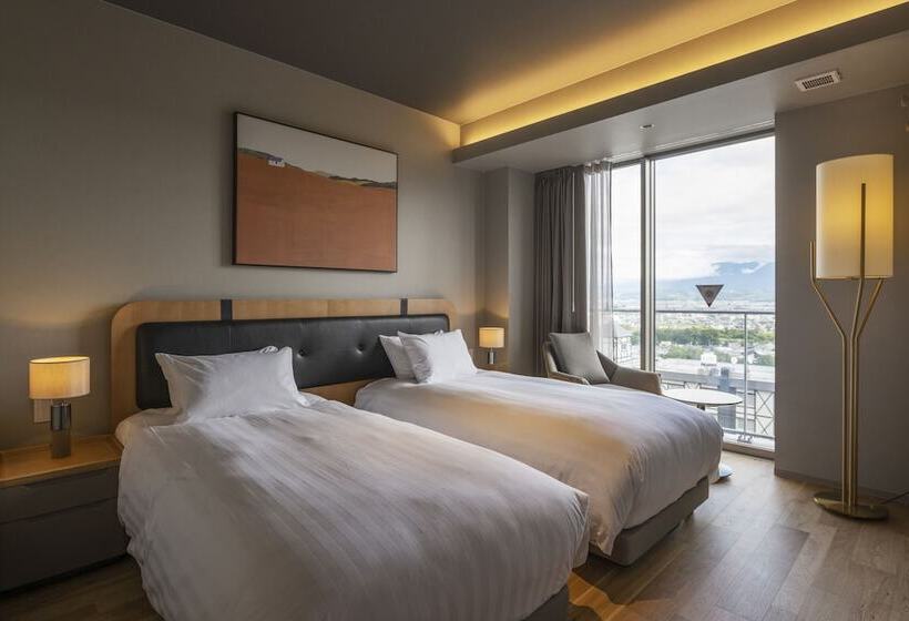 3 Bedroom Premium Apartment, Fenix Furano