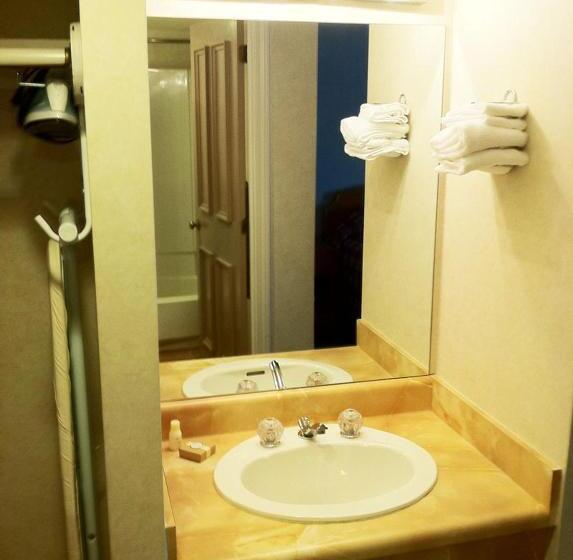 اتاق استاندارد با تخت بزرگ, The Margate Resort