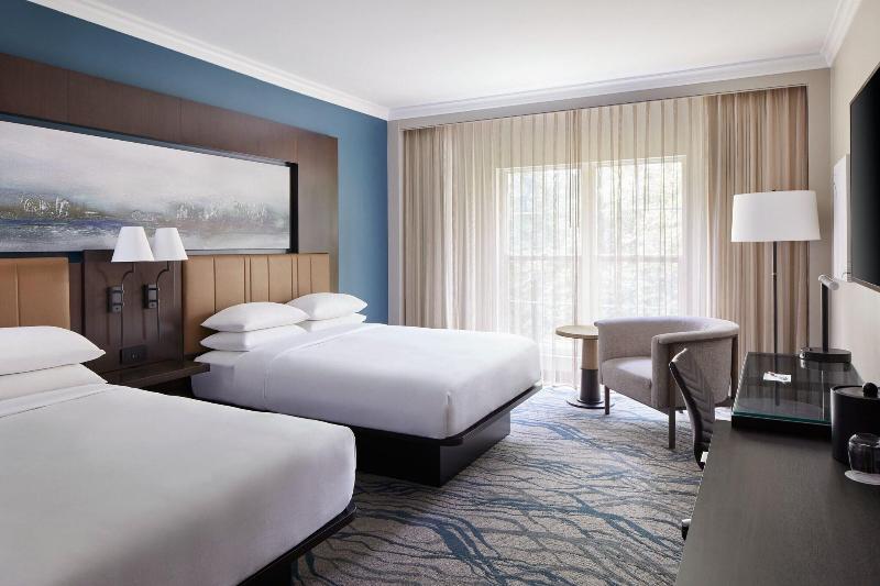 اتاق استاندارد با تخت دو نفره بزرگ, Westfields Marriott Washington Dulles