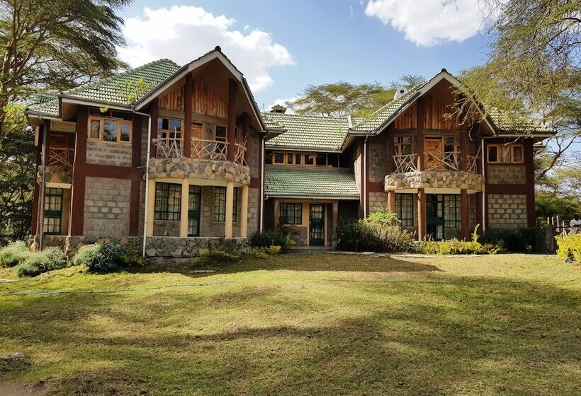 اتاق خانوادگی, Ole Itiko Cottages