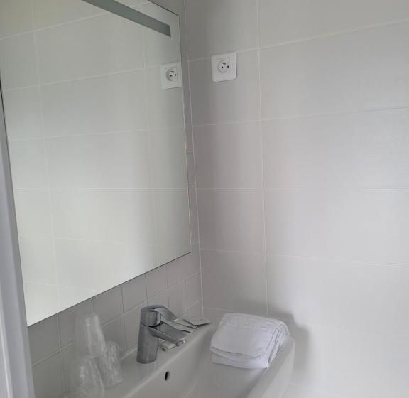 Номер Стандарт, Hôtel De La Plage