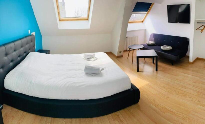 Номер Стандарт Трехместный, Hôtel De La Plage