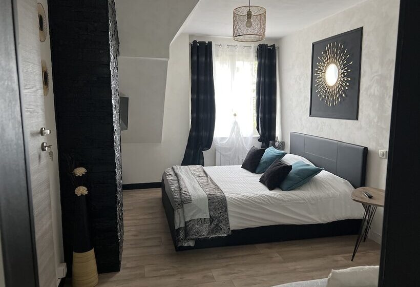 Номер Стандарт, Gites Et Chambres Des Coteaux