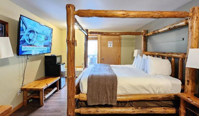 Номер Deluxe Кровать Кинг, Nisqually Lodge