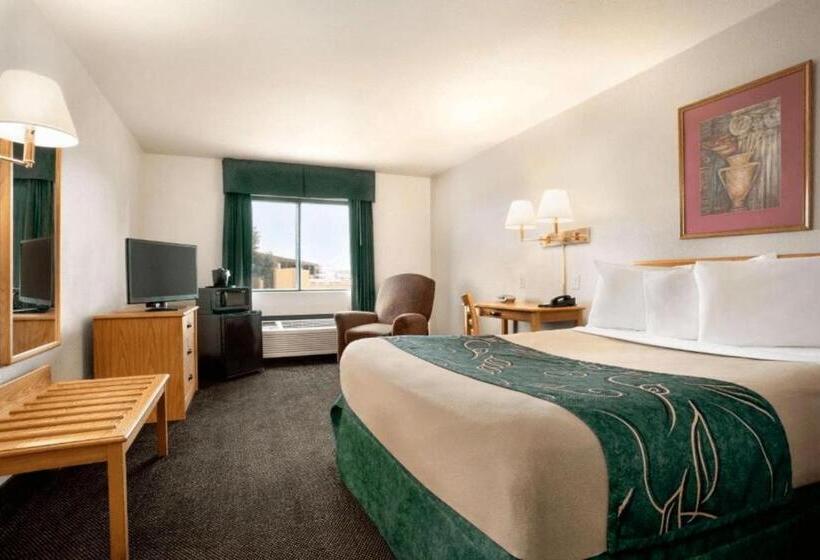Номер Стандарт, Travelodge By Wyndham Cheyenne
