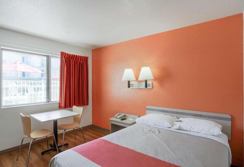 اتاق لوکس, Motel 6medford, Or