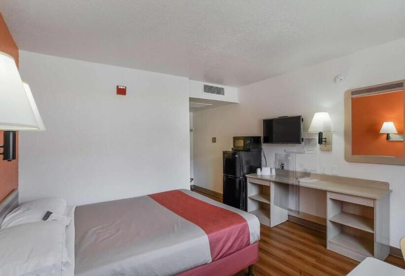 اتاق استاندارد برای معلولان, Motel 6medford, Or