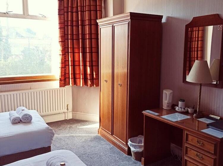 اتاق استاندارد, Crystal Hotel & Savour