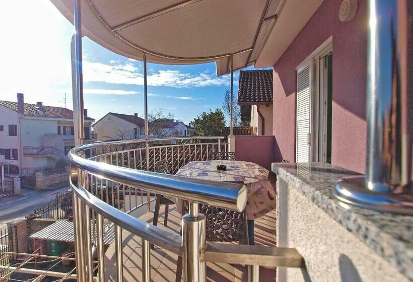 استودیوی استاندارد, Apartment 1265