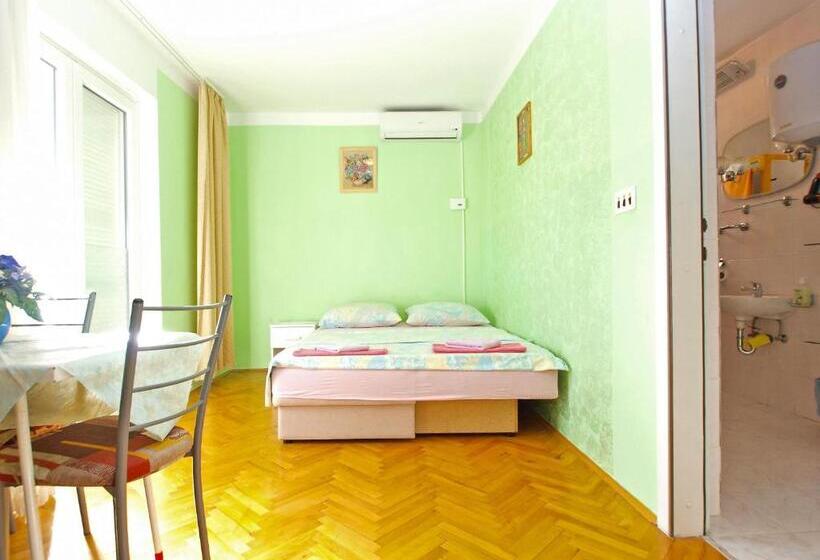 استودیوی استاندارد, Apartment 1265