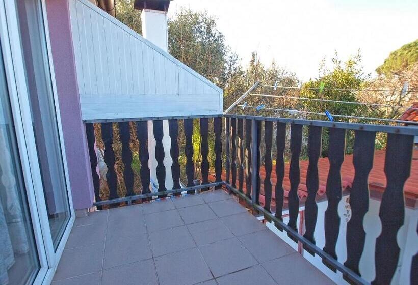 اتاق کلاسیک چهارنفره, Apartment 1265