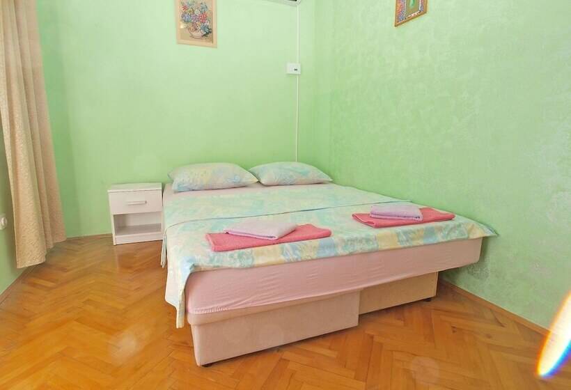 استودیوی استاندارد, Apartment 1265