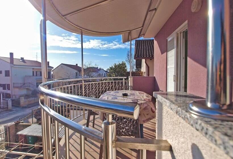 استودیوی استاندارد, Apartment 1265