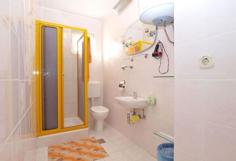 استودیوی استاندارد, Apartment 1265