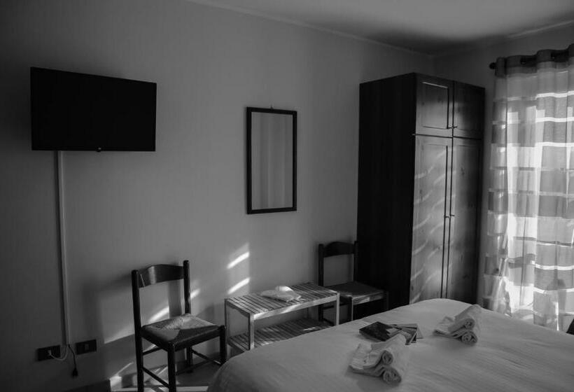 Номер Стандарт с Террасой, Albergo Parco Gran Sasso