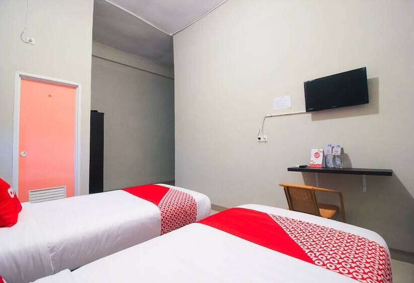 Номер Стандарт, Oyo 1653 Fajar Residence