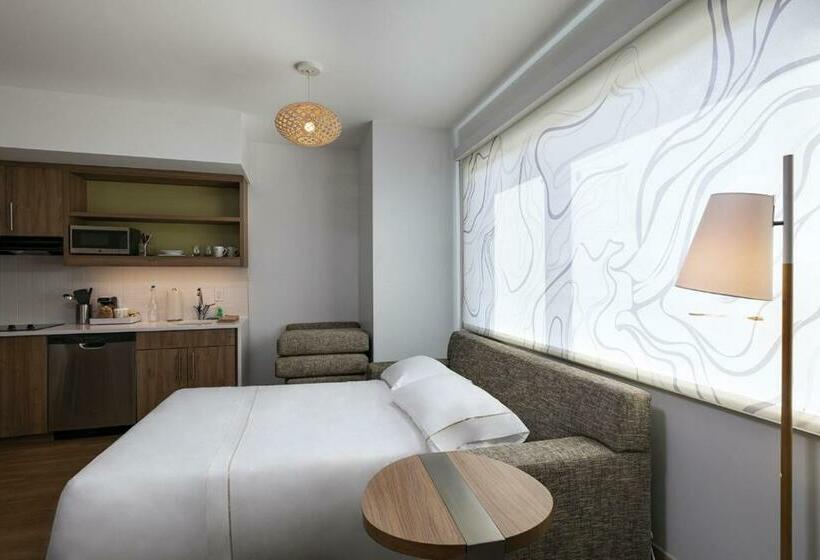 Стандартный Номер Кровать Кинг, Element Spring Valley