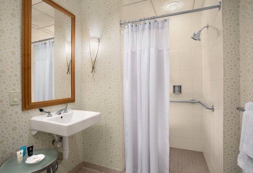 Номер Стандарт 2 Двуспальные Кровати, Crowne Plaza San Francisco Airport, An Ihg