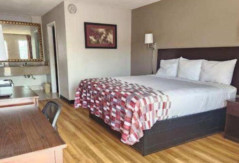 Номер Superior Кровать Кинг, Red Roof Inn Memphis  Airport