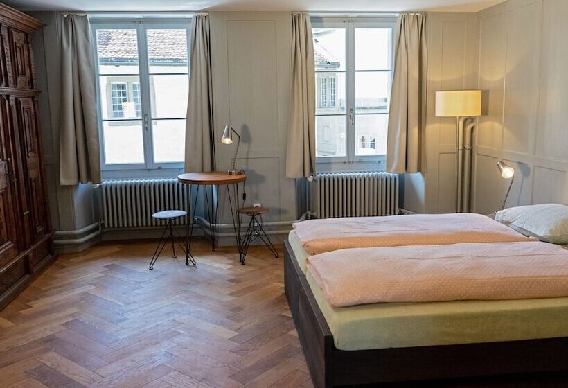 Четырехместный Номер Стандарт, Schloss Burgdorf Youth Hostel