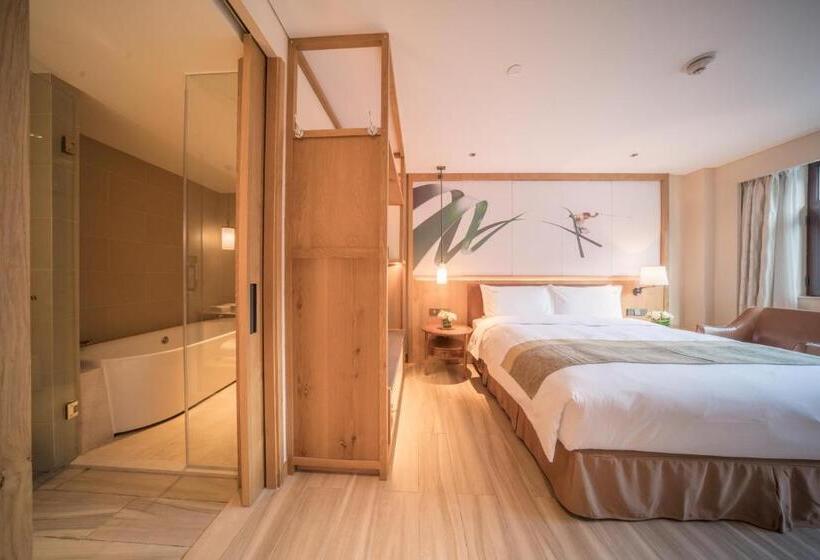 带2个卧室的套房, Holiday Inn Jilin Beidahu, An Ihg