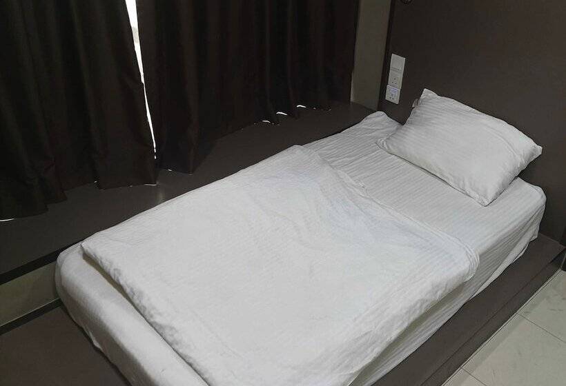 اتاق سوپریور یک تخته, Tropika Garden Hotel Kulai