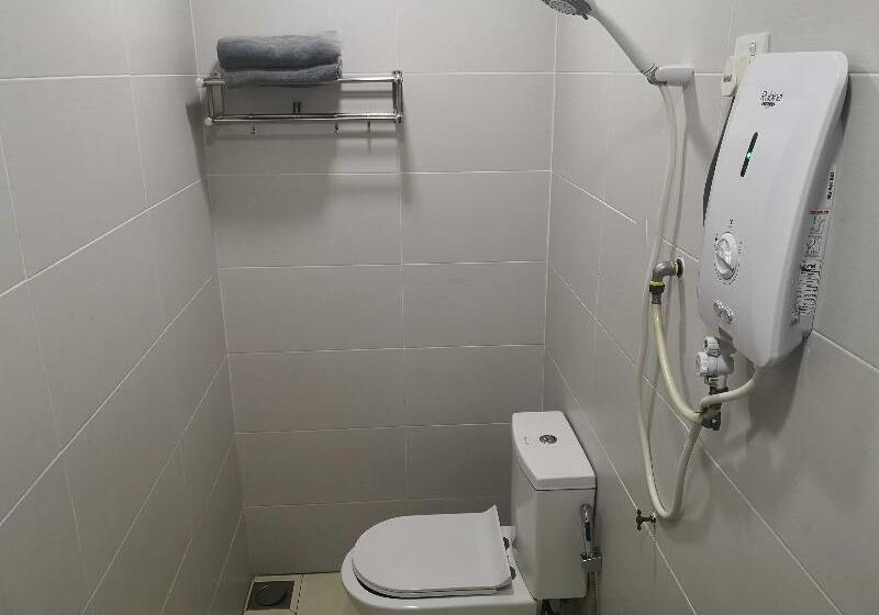 اتاق استاندارد, Tropika Garden Hotel Kulai