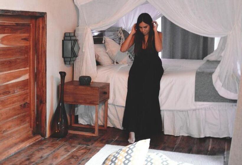 Люкс, Boutique Chacá