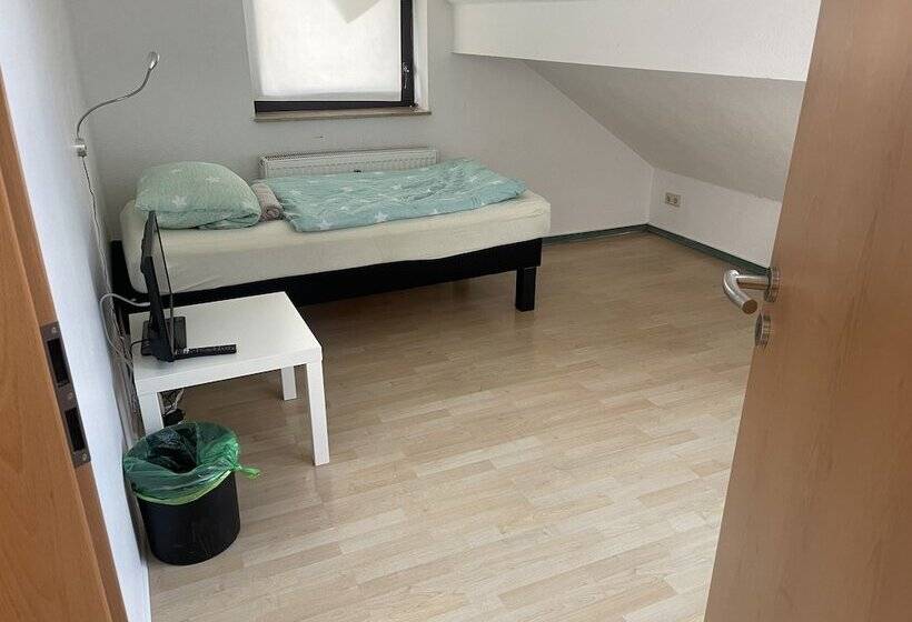 Апартаменты Basic 1 Спальня, Bed4you Gästehaus 1