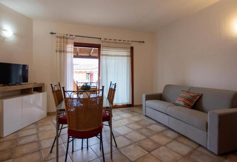 Apartamento 1 Dormitório com Sacada, Residenze Il Girasole