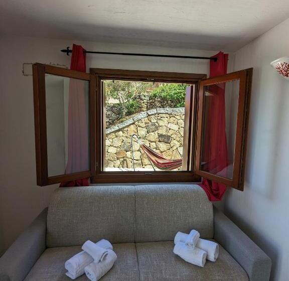 Apartamento 1 Dormitório com Sacada, Residenze Il Girasole