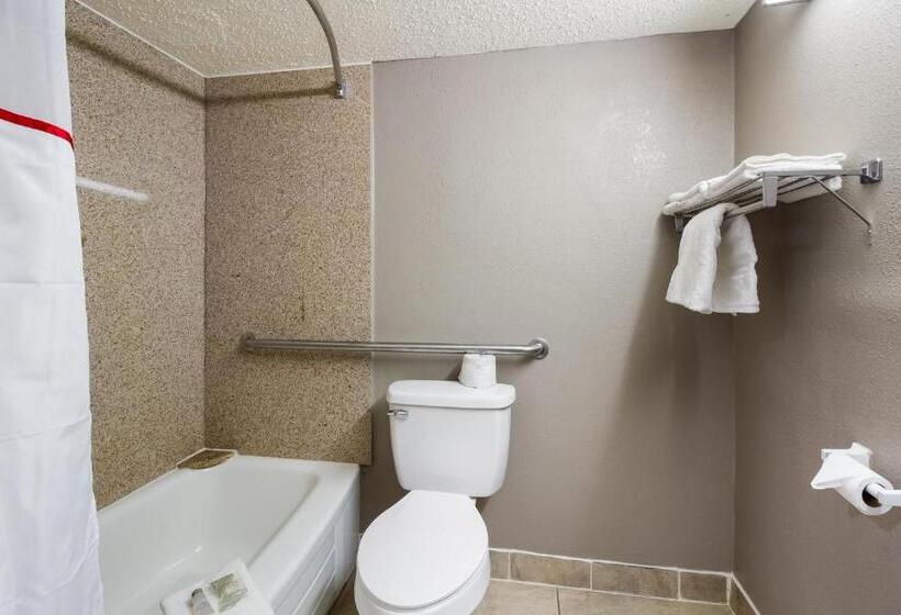 장애인용 디럭스룸, Red Roof Inn New Stanton