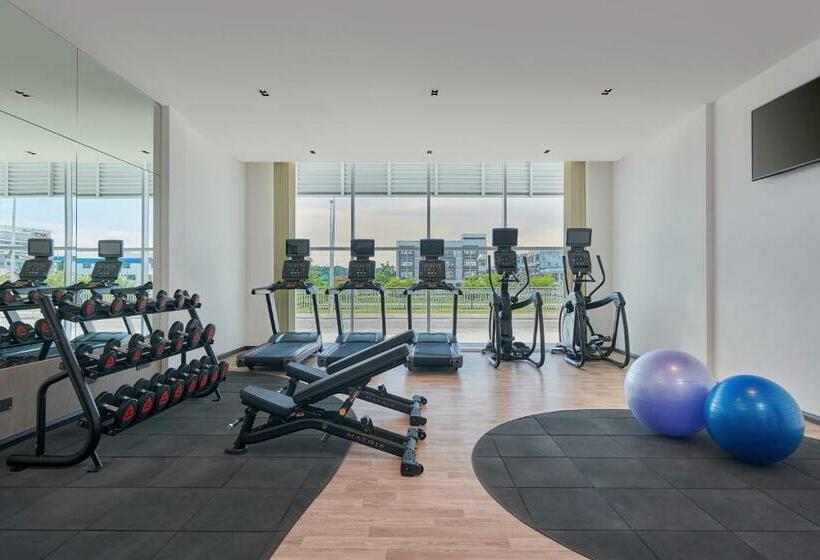 Стандартный Номер Кровать Кинг, Fairfield By Marriott Bintulu Paragon