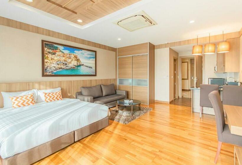 스탠다드 스튜디오, Hillside Residence Khaoyai