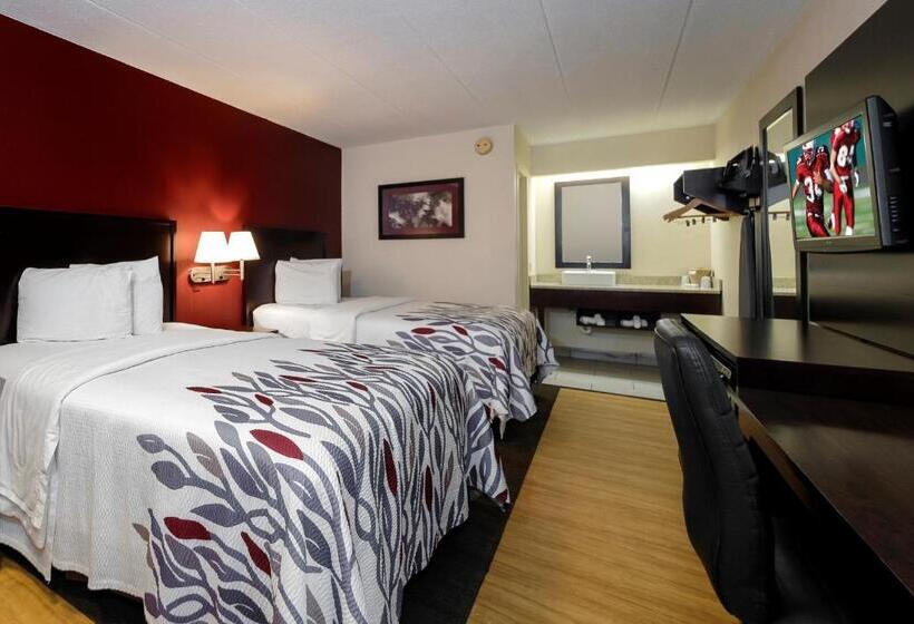 Номер Deluxe, Red Roof Inn Detroit  Troy