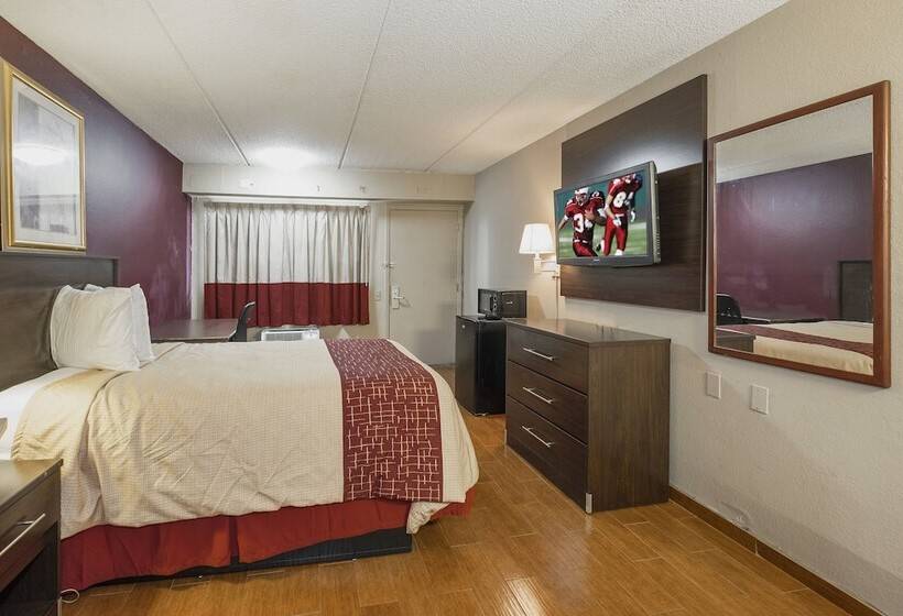 Номер Deluxe, Red Roof Inn Jackson Downtown  Fairgrounds