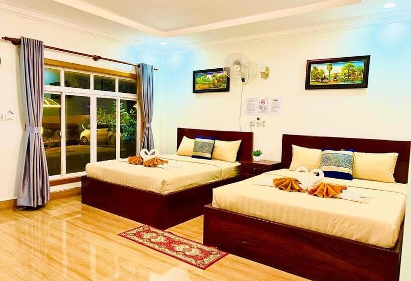 بنگله خانوادگی, Chomkatae Bungalows