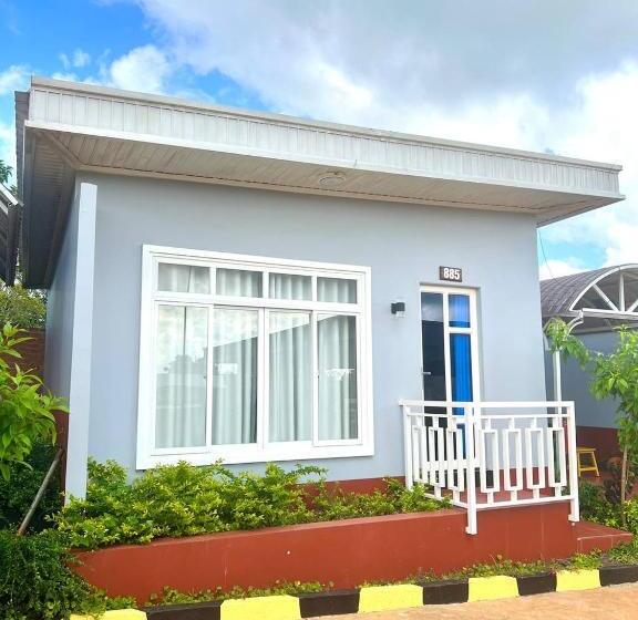 بنگله خانوادگی, Chomkatae Bungalows