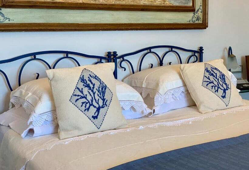 Suite with Terrace, Villa Le Baste