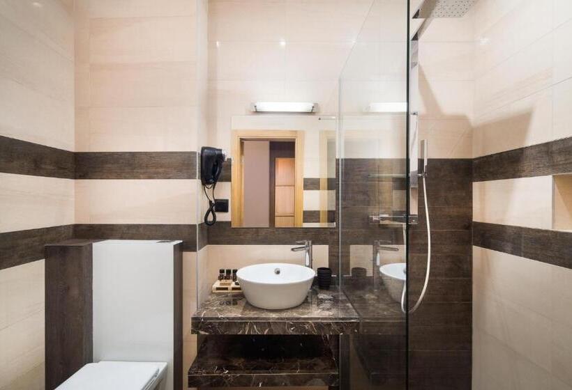 Апартаменты 1 Спальня с Балконом, And Spa Moreni
