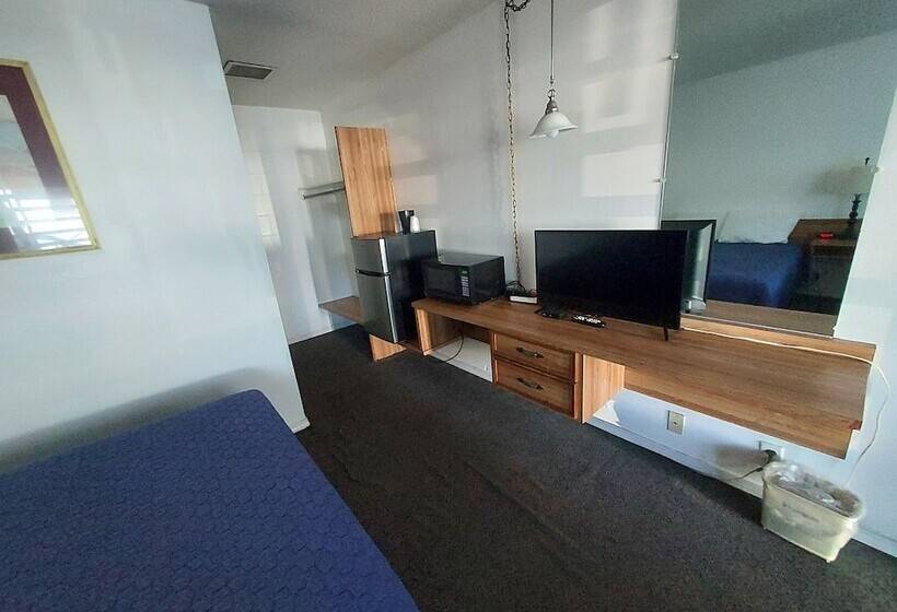 Номер Стандарт, Royal Inn