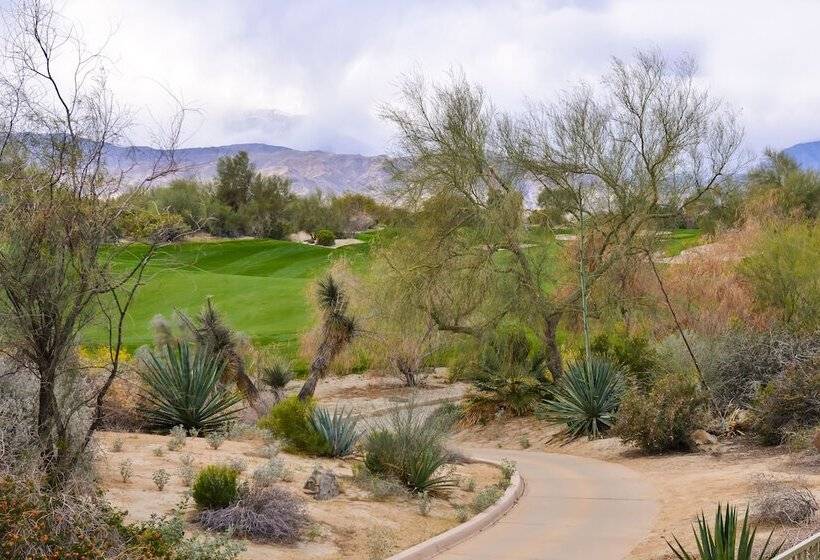 带双人床的标准工作室, Residence Inn Palm Desert