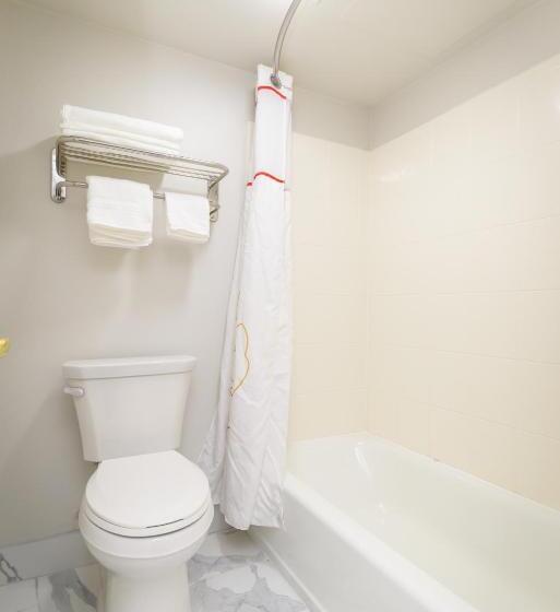 سوییت لوکس, Philadelphia Suites At Airport   An Extended Stay