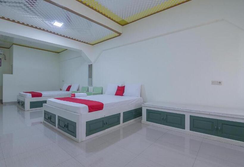 Семейный Номер, Reddoorz Resort Syariah @ Batu Apung Purwakarta