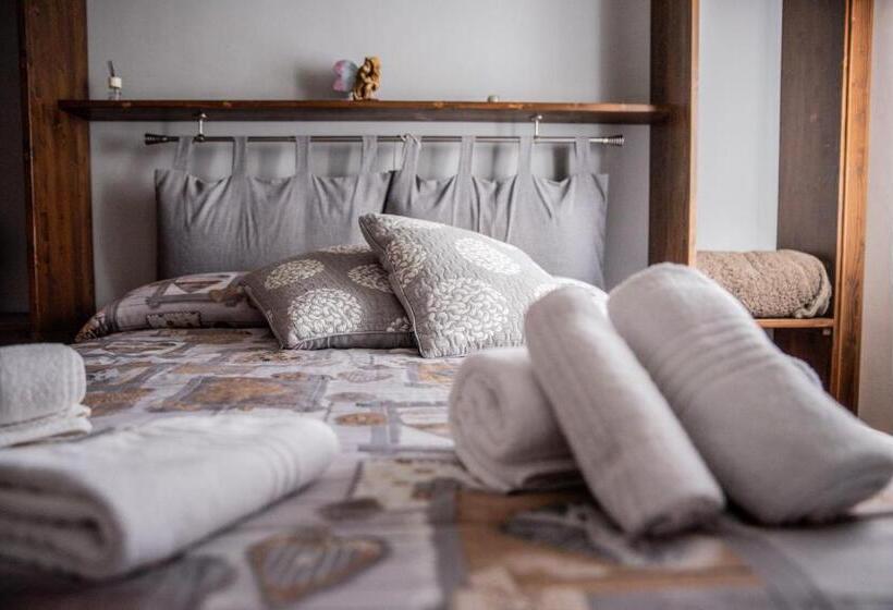 マウンテンビュースタンダードルーム, Agriturismo Le Due Querce